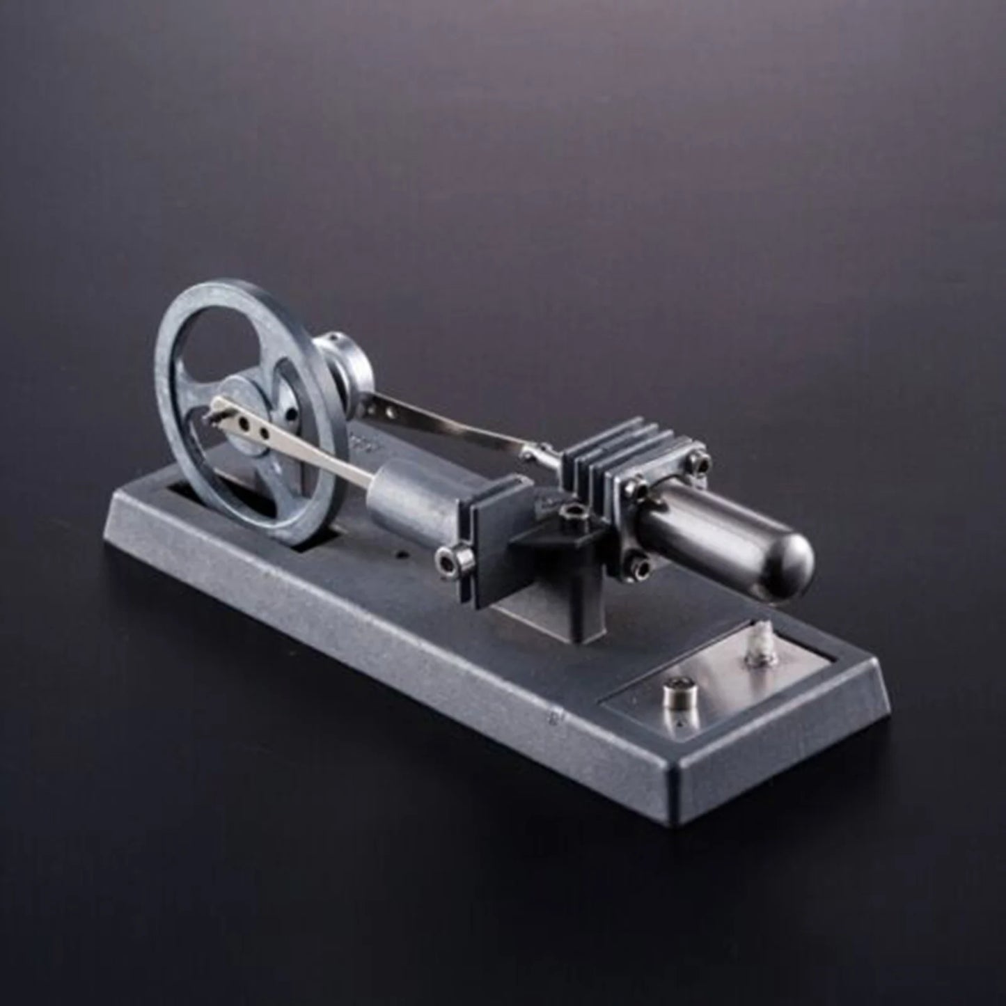 Miniature DIY Stirling Engine Model